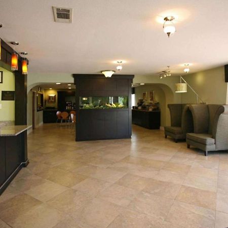 Best Western Zachary Inn Εξωτερικό φωτογραφία
