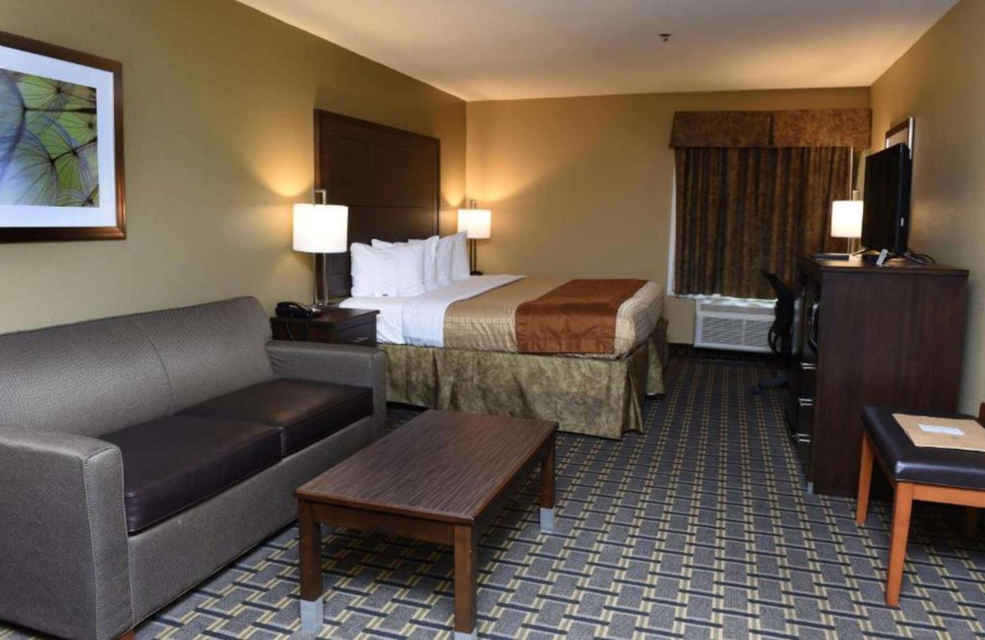 Best Western Zachary Inn Εξωτερικό φωτογραφία