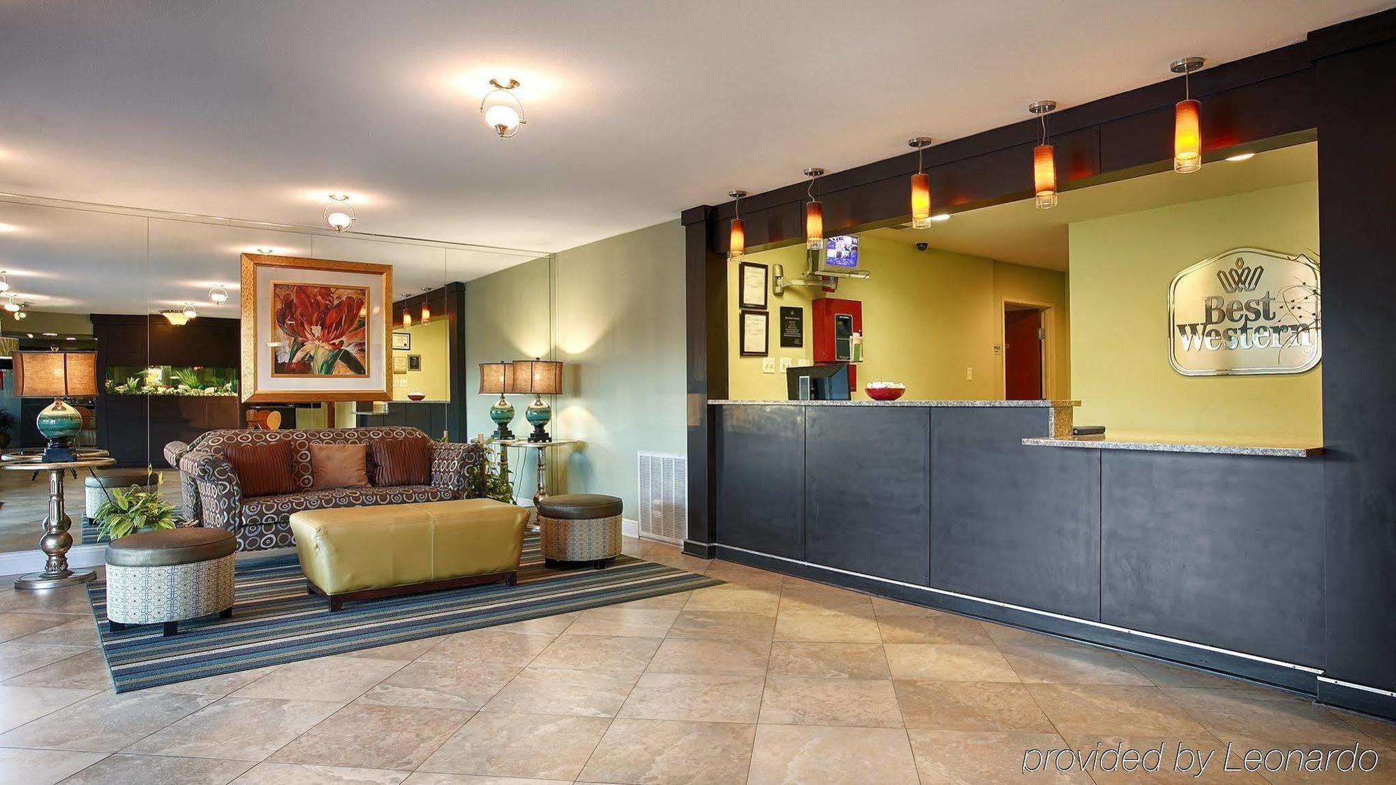 Best Western Zachary Inn Εξωτερικό φωτογραφία